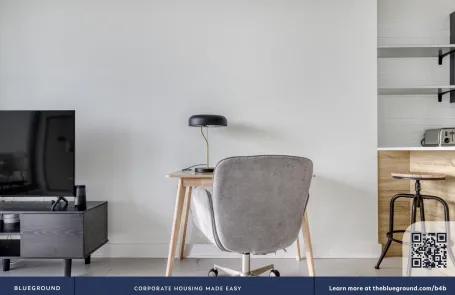 1 Bedroom West Loop Apartment