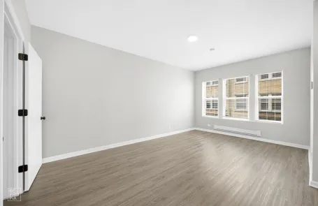 Studio-2 Bedroom Kenwood Apartment