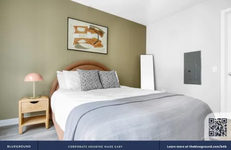 Studio Chicago Loop Apartment
