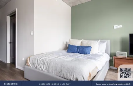 Studio West Loop Apartment