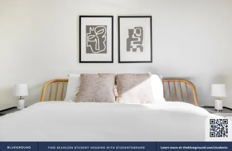 1 Bedroom Elmhurst Apartment
