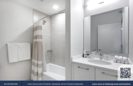1 Bedroom River North Apartment