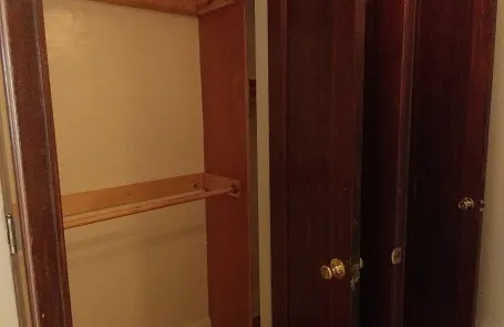 1 Bedroom Lakeview Apartment