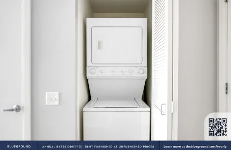 Studio Chicago Loop Apartment