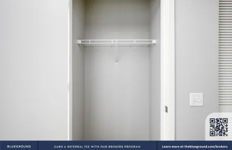 Studio Chicago Loop Apartment