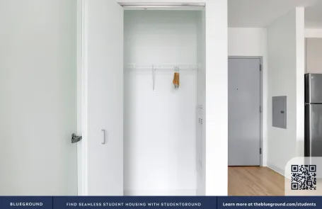 1 Bedroom West Loop Apartment