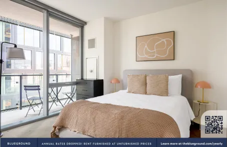 2 Bedroom West Loop Apartment