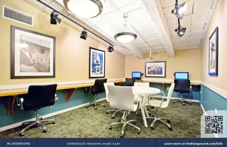 1 Bedroom Chicago Loop Apartment