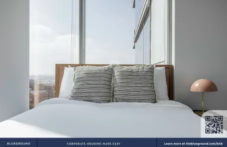 2 Bedroom South Loop Apartment