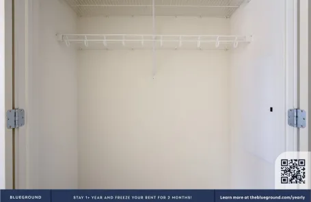 2 Bedroom West Loop Apartment