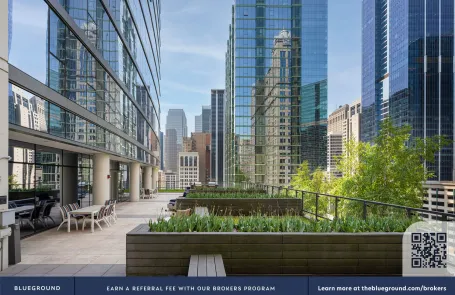 Studio Chicago Loop Apartment