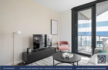 2 Bedroom West Loop Apartment