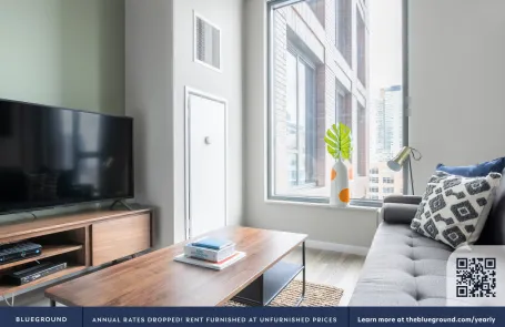 Studio West Loop Apartment
