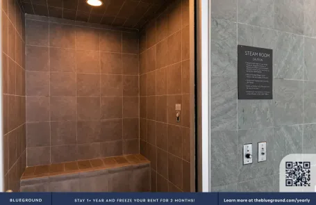 Studio Chicago Loop Apartment