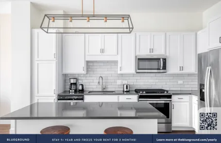 1 Bedroom Elmhurst Apartment