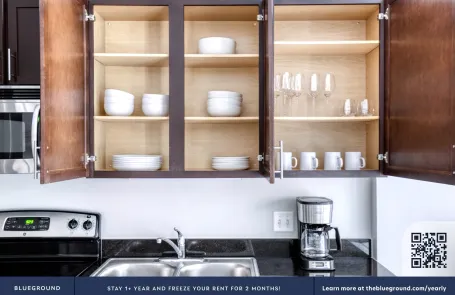 Studio Chicago Loop Apartment