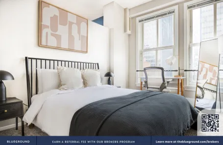 1 Bedroom Chicago Loop Apartment