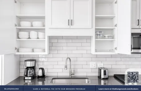 1 Bedroom Elmhurst Apartment
