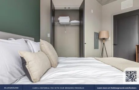 2 Bedroom West Loop Apartment