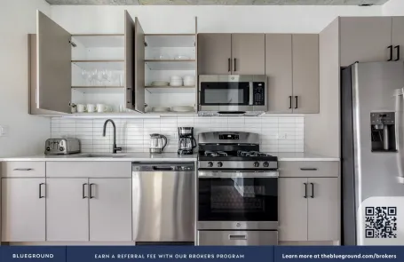 2 Bedroom South Loop Apartment