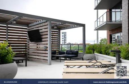 3 Bedroom River West Apartment