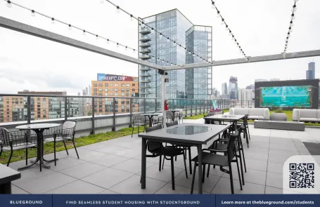 3 Bedroom River West Apartment