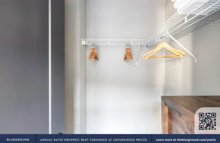 1 Bedroom West Loop Apartment