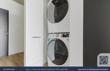 1 Bedroom Fulton Market Apartment