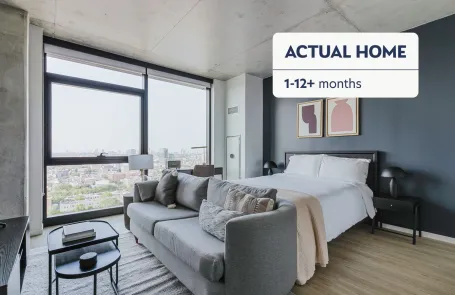 Studio Fulton Market Apartment