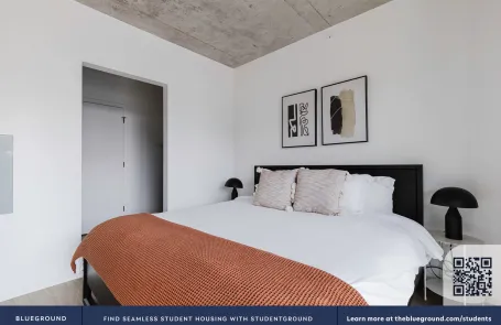2 Bedroom Fulton Market Apartment