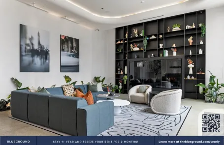 Studio Fulton Market Apartment