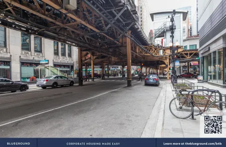 Studio Chicago Loop Apartment
