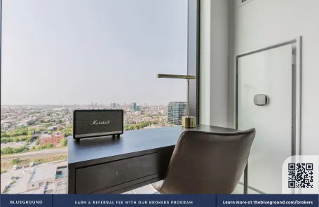 Studio Fulton Market Apartment