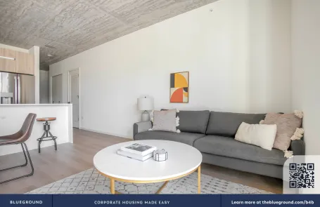 1 Bedroom West Loop Apartment