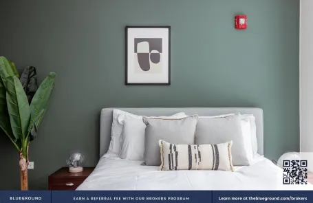 Studio Chicago Loop Apartment