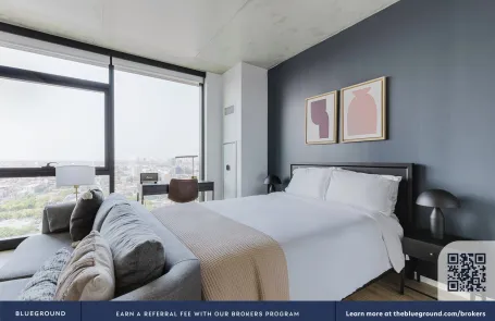 Studio Fulton Market Apartment