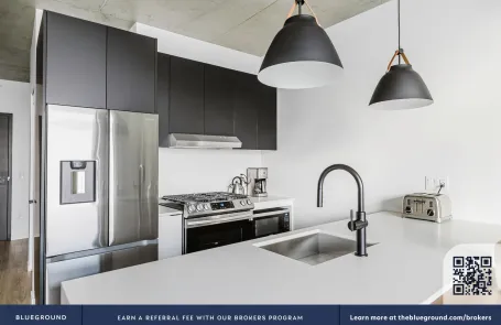 1 Bedroom Fulton Market Apartment