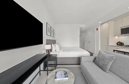 1 Bedroom Fulton Market Apartment