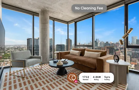 2 Bedroom West Loop Apartment