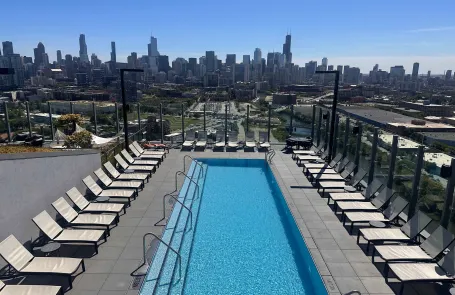 2 Bedroom Lincoln Park Apartment