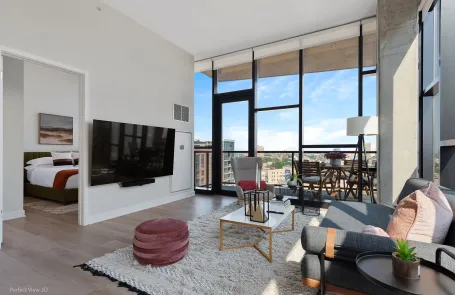 1 Bedroom Old Irving Park Apartment