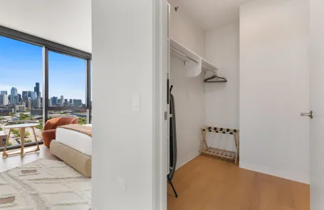2 Bedroom Lincoln Park Apartment