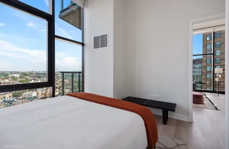 1 Bedroom Old Irving Park Apartment