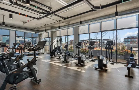 2 Bedroom West Loop Apartment