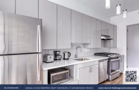 1 Bedroom West Loop Apartment