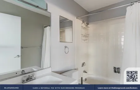 1 Bedroom South Loop Apartment