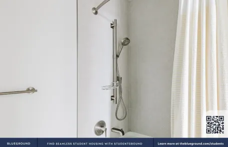 2 Bedroom Tri-Taylor Apartment