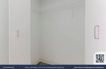 2 Bedroom West Loop Apartment