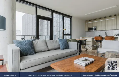 2 Bedroom Tri-Taylor Apartment