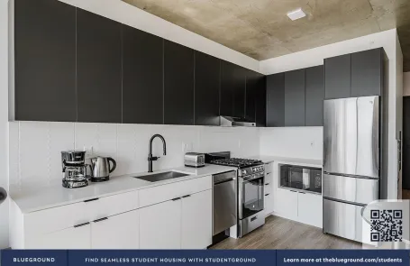 1 Bedroom Fulton Market Apartment
